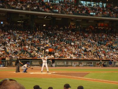 Craig Biggio leads off the 1st