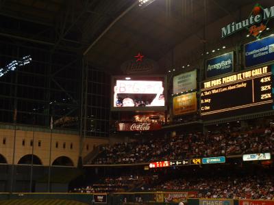 Kyle makes his public debut on the big board, lauding Biggio.