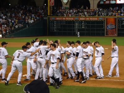 Astros mob Munson after he hits the game winner to score Wiggington from 3rd.  ScrapIron Garner celebrates with the rest of the Good Guys